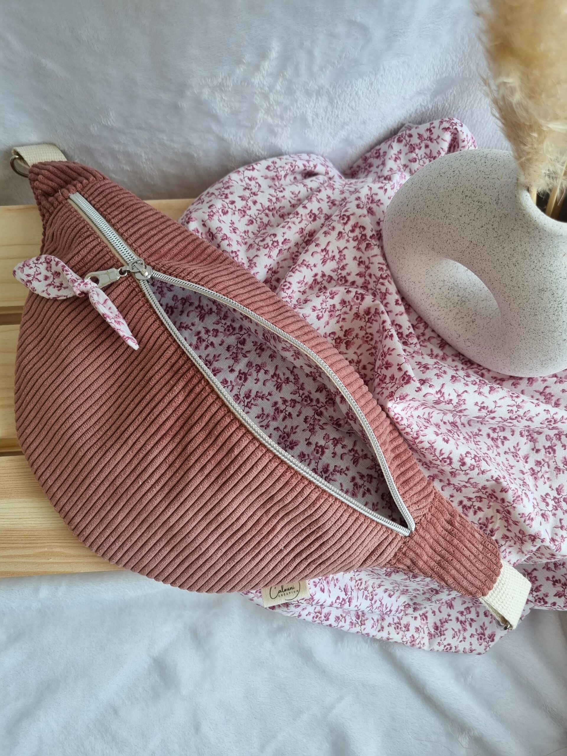 Sac banane en velours côtelé – Image 3